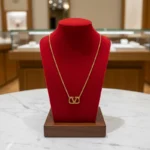 Collier Valentino Garavani